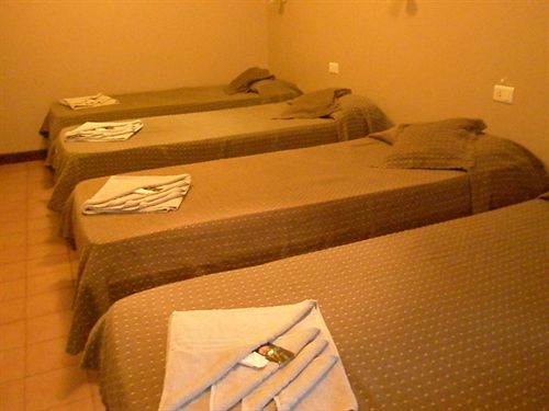 هتل Tangoinn Downtown Iguazú