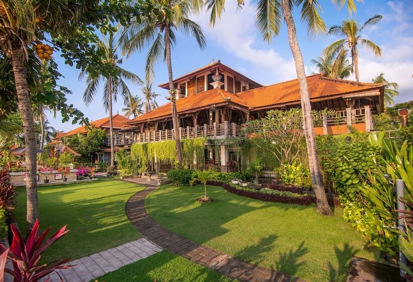 호텔 Nugraha Lovina Seaview Resort & Spa