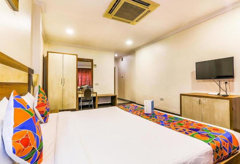 בית מלון כפרי Fab Royal Star