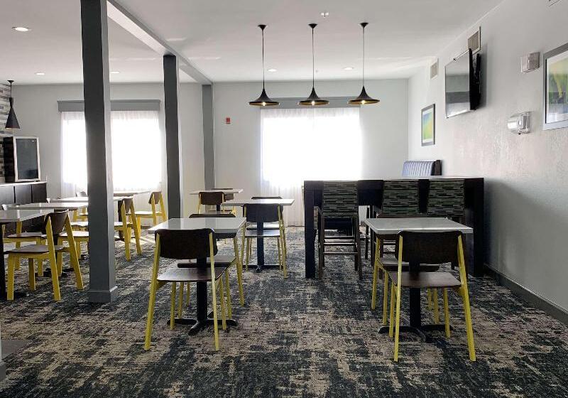Best Western Plus Olive Branch Hotel & Suites
