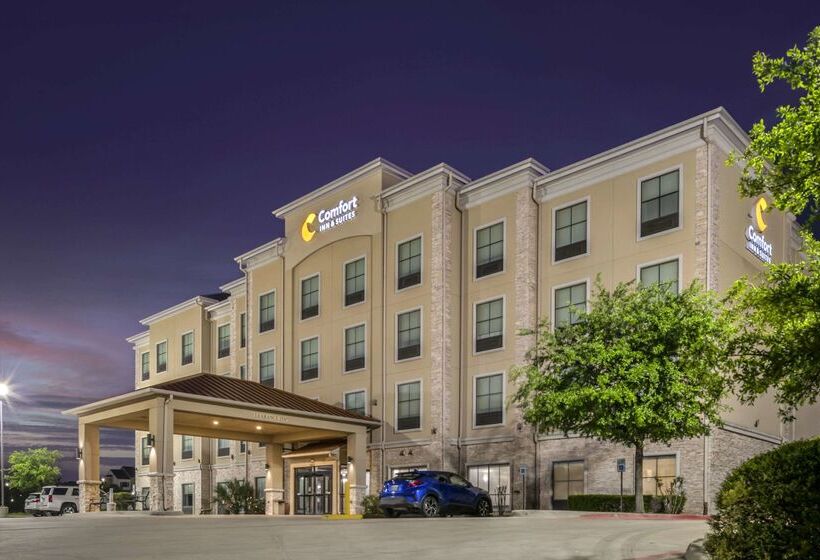هتل Comfort Inn & Suites Fort Worth  Fossil Creek