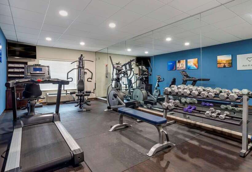 فندق Comfort Suites Niceville Near Eglin Air Force Base