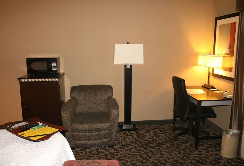 Отель Hampton Inn & Suites Bay City, Tx