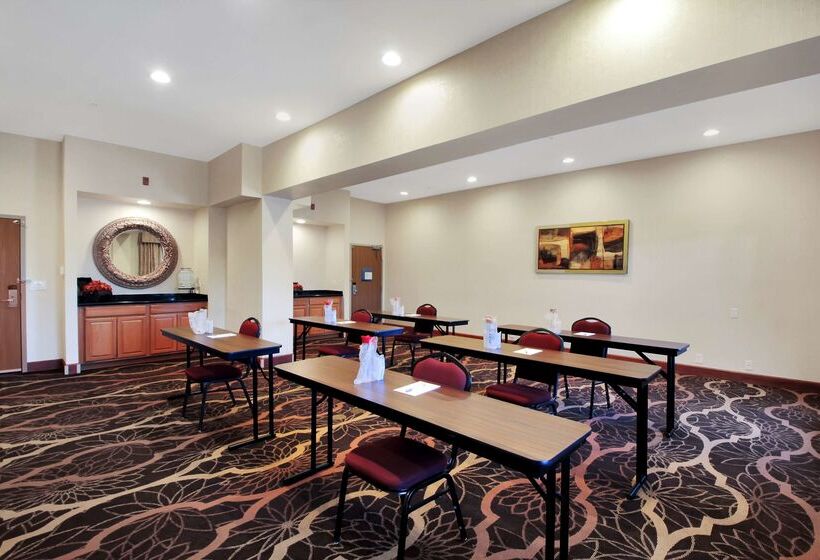 בית מלון כפרי Hampton Inn And Suites Hemet