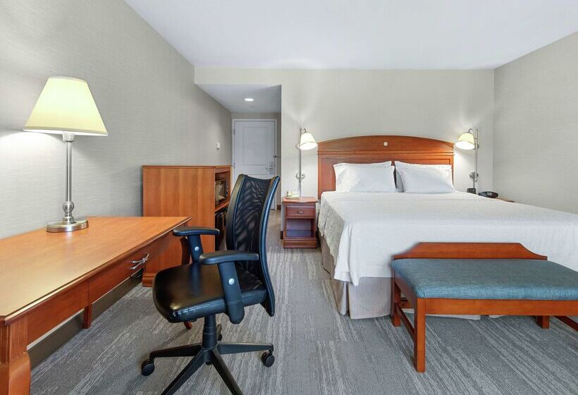 هتل Hampton Inn & Suites North Conway