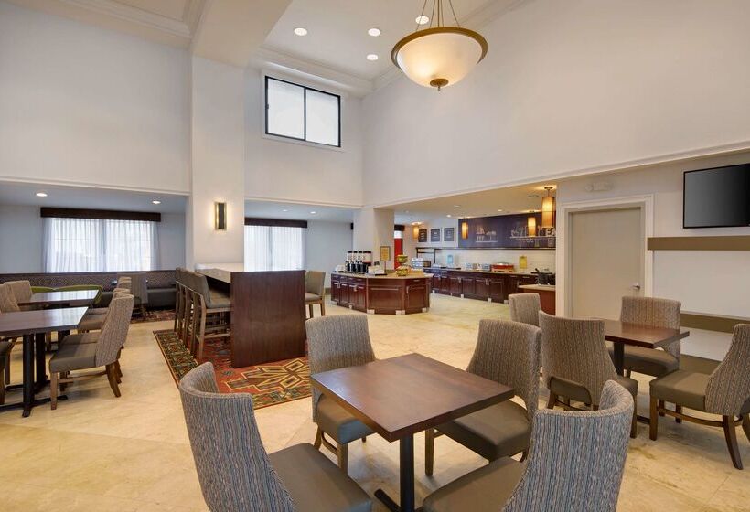 فندق Hampton Inn & Suites St. Augustine Vilano Beach