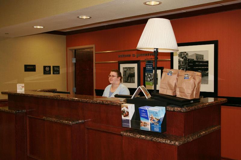 호텔 Hampton Inn & Suites Gainesville