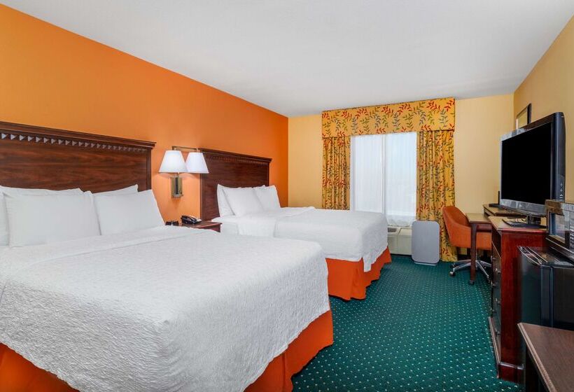 בית מלון כפרי Hampton Inn & Suites Sacramentoelk Grove Laguna I5