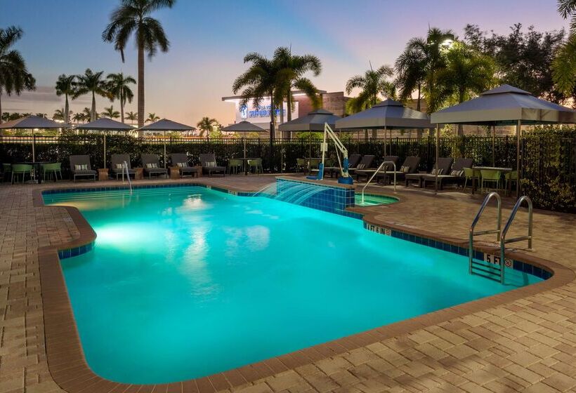 Отель Hampton Inn & Suites Sarasota/lakewood Ranch