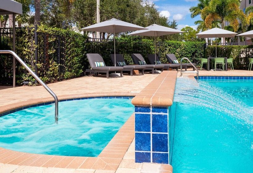 Отель Hampton Inn & Suites Sarasota/lakewood Ranch