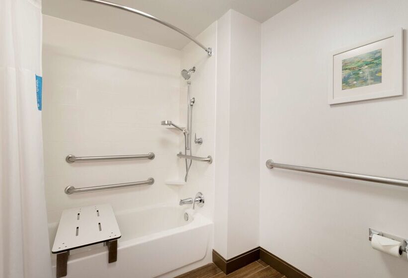 בית מלון כפרי Hampton Inn & Suites Tallahassee I 10/thomasville Road, Fl