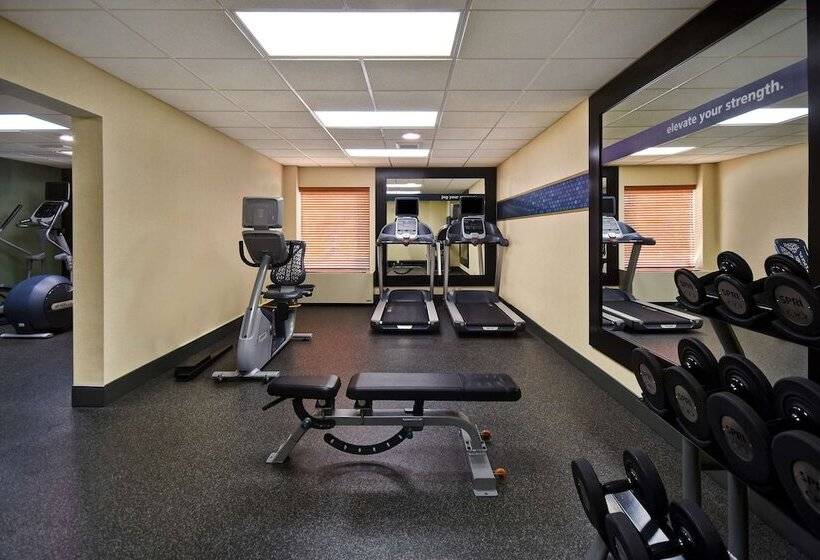 فندق Hampton Inn White River Junction