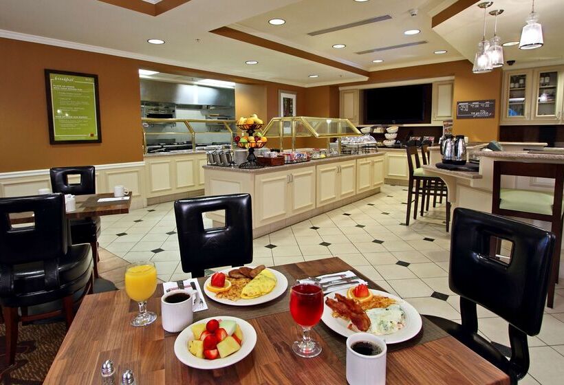 فندق Hilton Garden Inn Calabasas