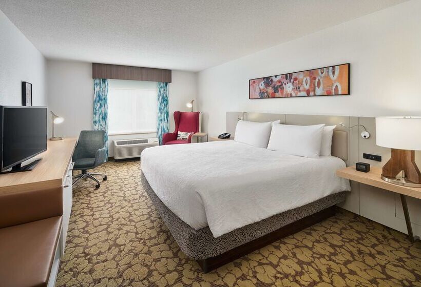 هتل Hilton Garden Inn Columbus