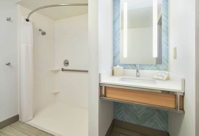 هتل Hilton Garden Inn Columbus