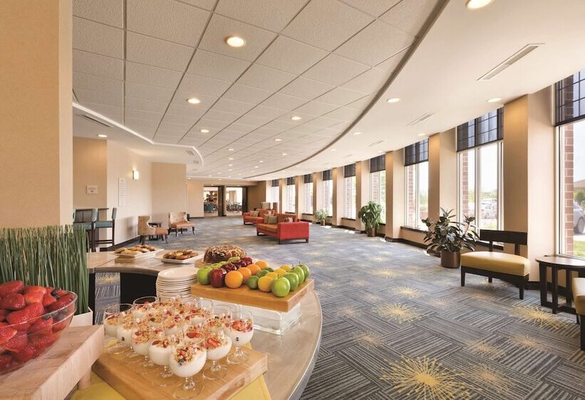 Отель Hilton Garden Inn Fargo