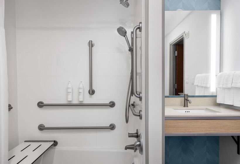 فندق Hilton Garden Inn West Palm Beach Airport