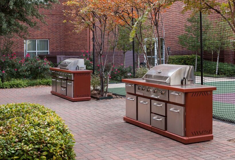 هتل Homewood Suites By Hilton Irvingdfw Airport