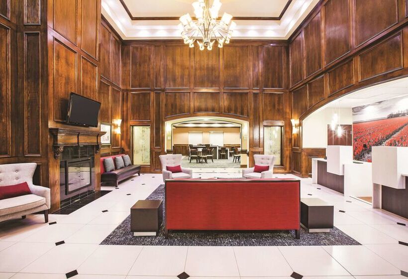هتل La Quinta Inn & Suites By Wyndham Allen At The Village