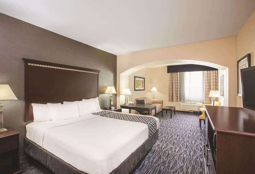 هتل La Quinta Inn & Suites By Wyndham Allen At The Village