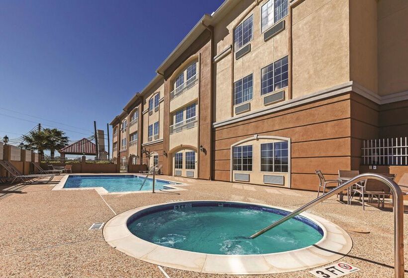 호텔 La Quinta Inn & Suites By Wyndham Angleton