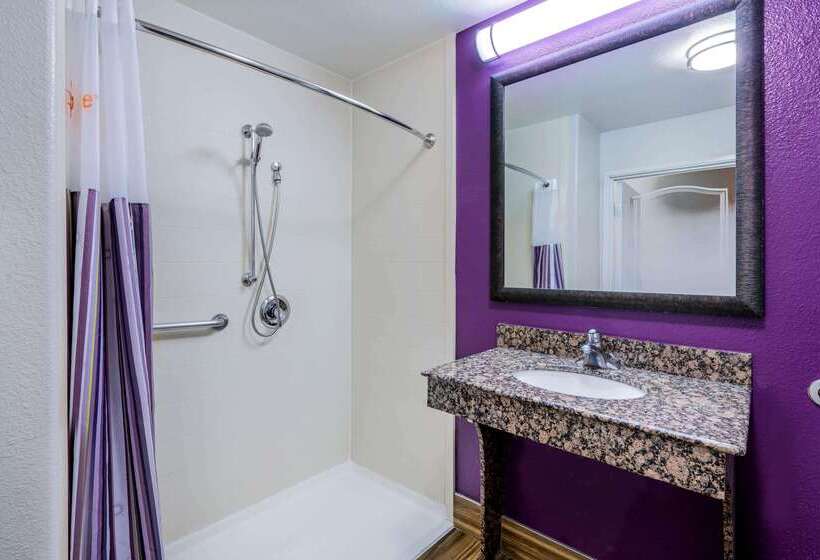 Отель La Quinta By Wyndham Dfw Airport West   Bedford