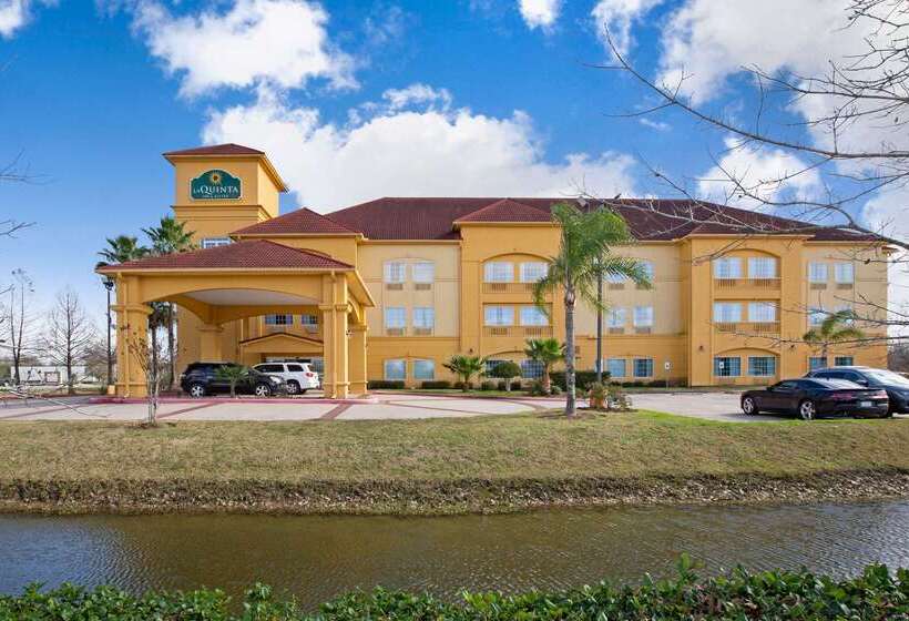 هتل La Quinta By Wyndham Pearland