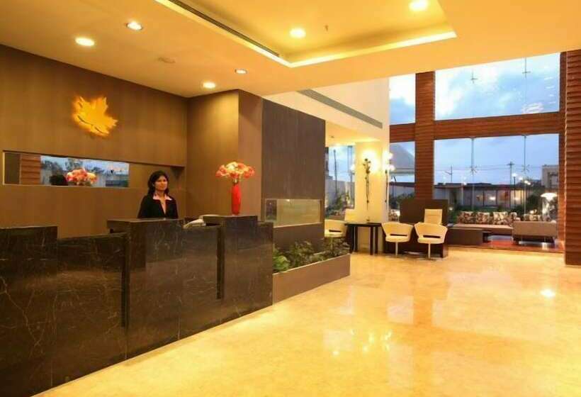 فندق Mapple Adhwryou Pune