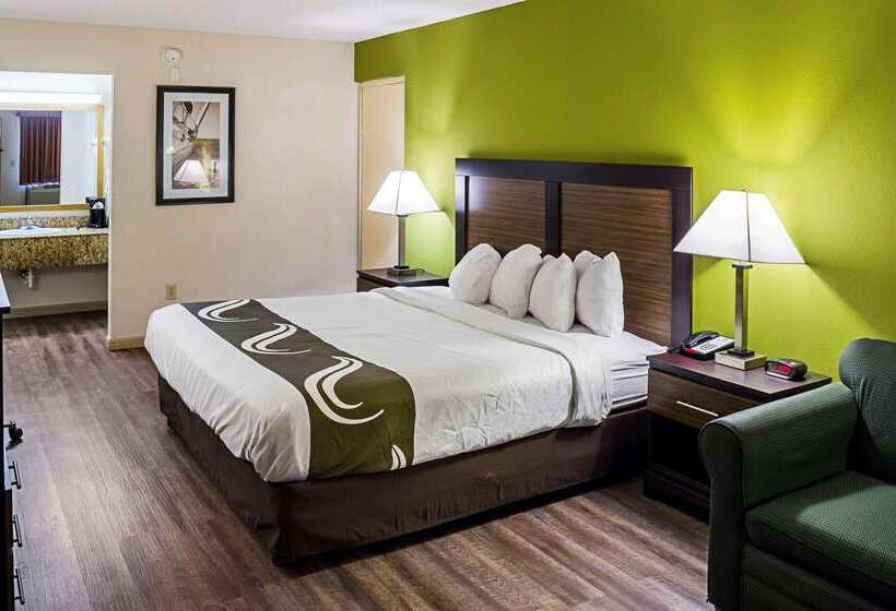 هتل Quality Inn Biloxi Beach