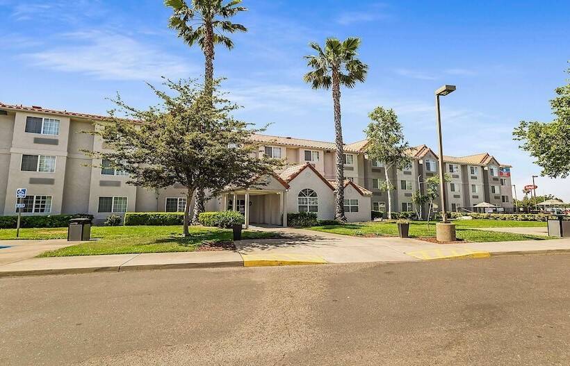 Surestay Plus Hotel By Best Western Rocklin