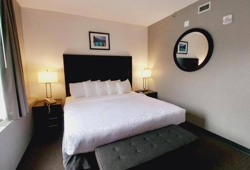 King Edward Hotel