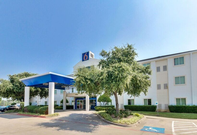 Motel 6lewisville, Tx  Dallas