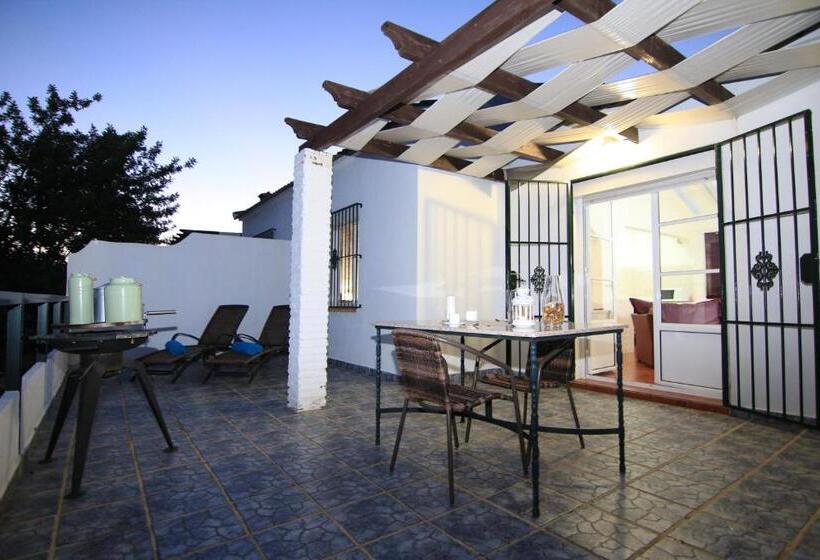 Casas Rurales Los Algarrobales