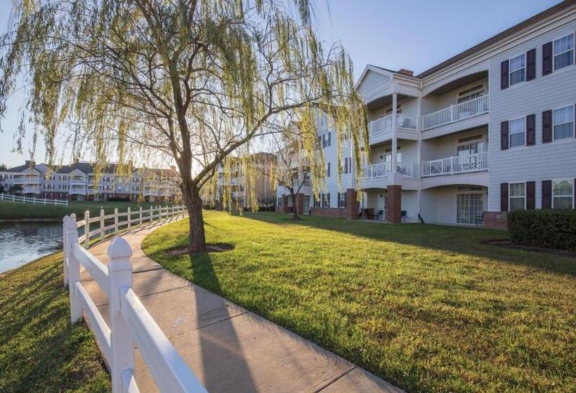 هتل Club Wyndham Governors Green