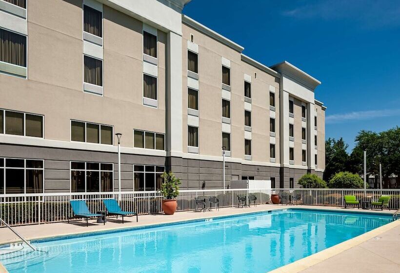 هتل Hampton Inn & Suites Mobile I 65@ Airport Blvd