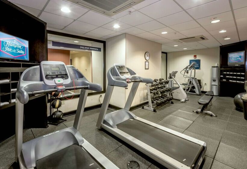 هتل Hampton Inn & Suites Montgomery Downtown