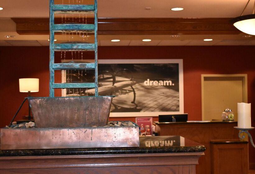 فندق Hampton Inn & Suites Murfreesboro