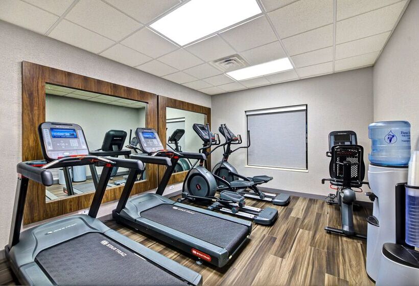 فندق Hampton Inn & Suites Nacogdoches