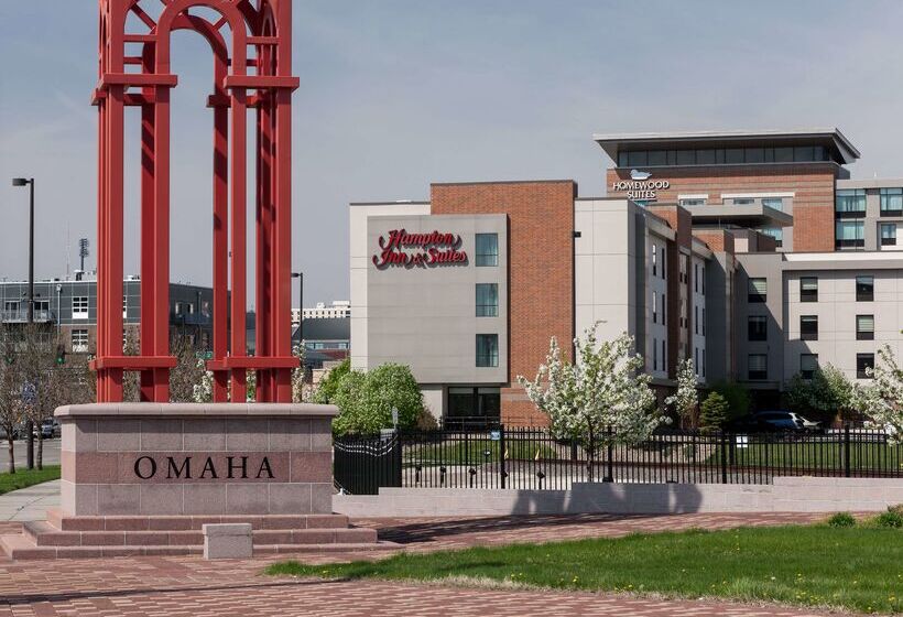 هتل Hampton Inn & Suites Omaha Downtown