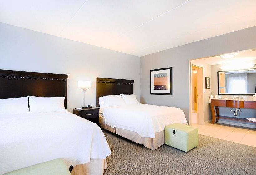 호텔 Hampton Inn Suites Smithfield