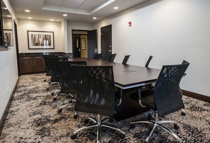 בית מלון כפרי Hampton Inn Great Falls