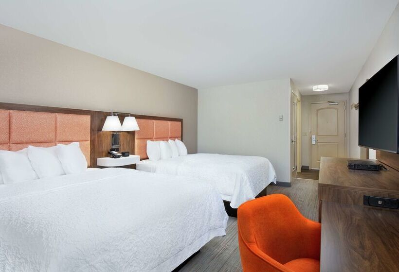 هتل Hampton Inn Omaha West Lakeside