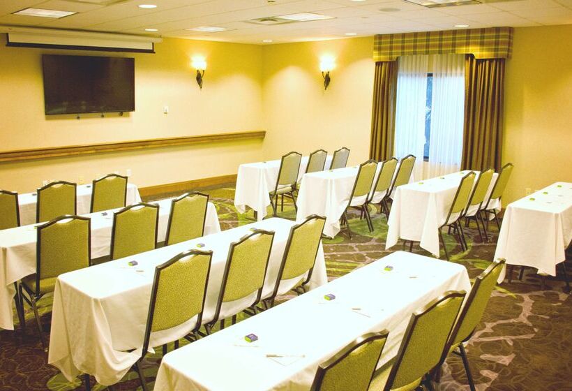 בית מלון כפרי Hampton Inn And Suites College Station