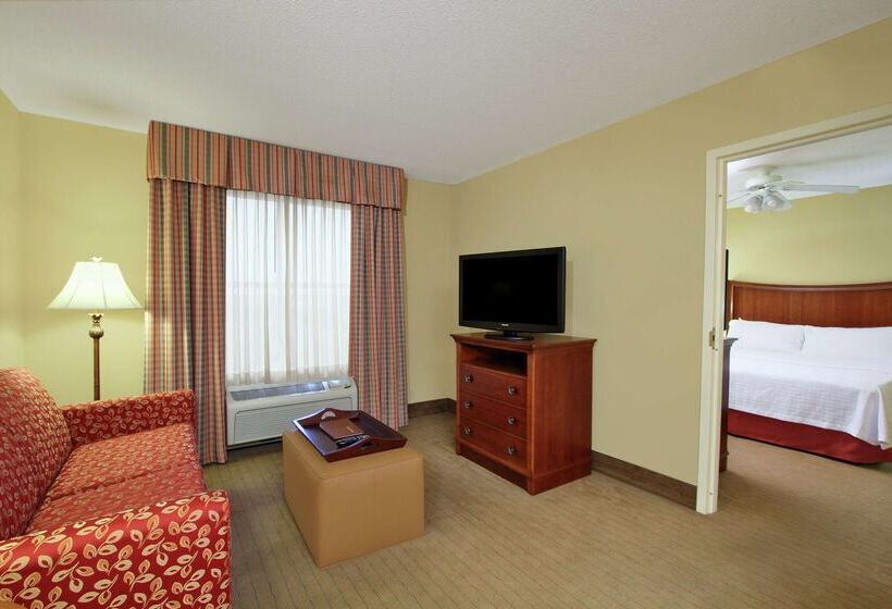 هتل Homewood Suites By Hilton Chesapeakegreenbrier