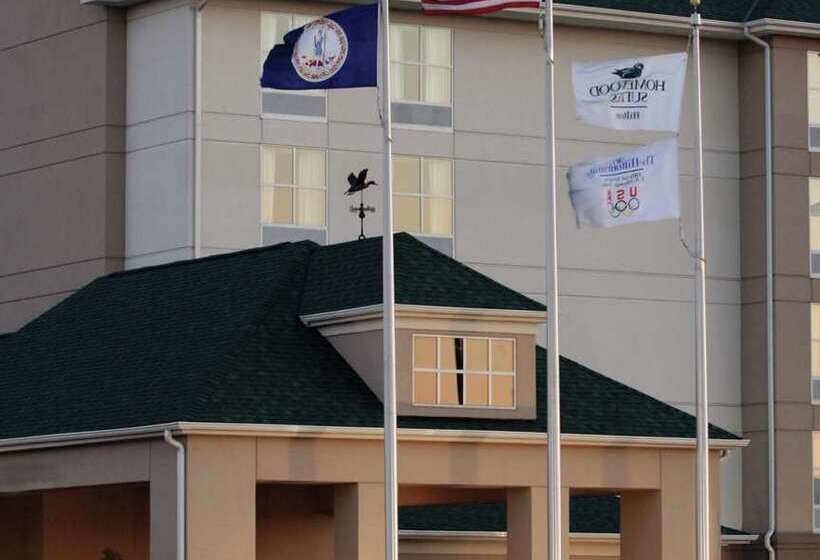 هتل Homewood Suites By Hilton Chesapeakegreenbrier