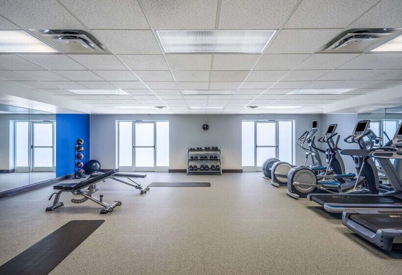 هتل Homewood Suites By Hilton Louisvilleeast