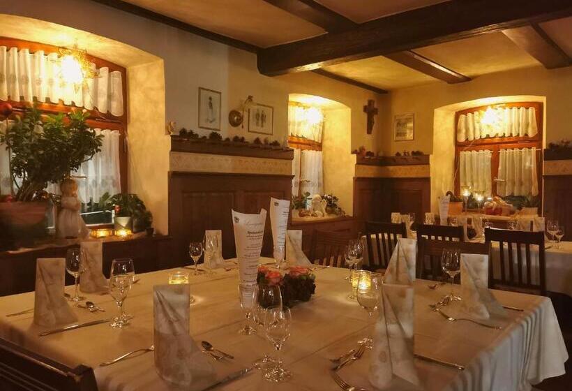 ホテル Landgasthof Büttel