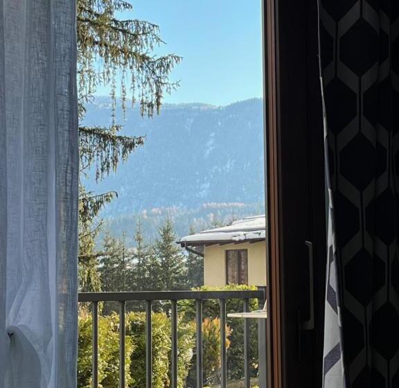 هتل Pension & Apartments Waldkrieber