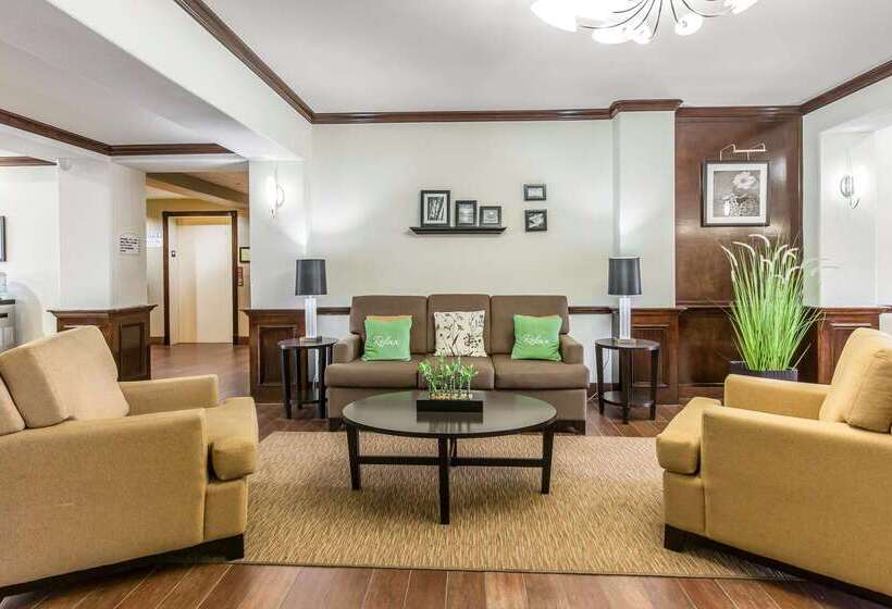 هتل Sleep Inn & Suites Bush Intercontinental  Iah East