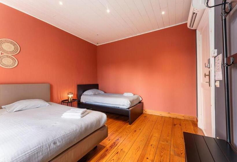 مبيت وإفطار Lake Suites
